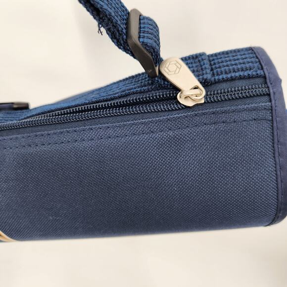 NWT Oniva Picnic Blanket NBA Cleveland Cavaliers Navy Fleece Blanket Tote OS - Picture 9 of 10